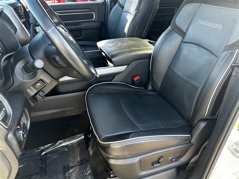 RAM 3500 Laramie Crew Cab SWB 4WD 2024