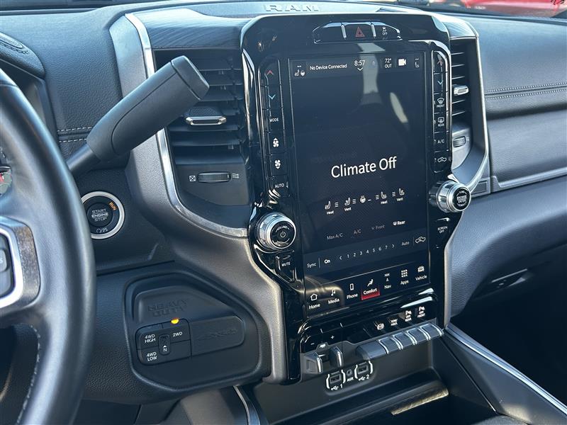 RAM 3500 Laramie Crew Cab SWB 4WD 2024