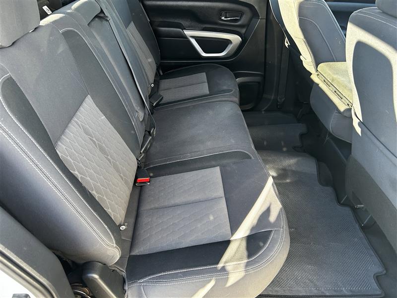 Nissan Titan S Crew Cab 2WD 2021