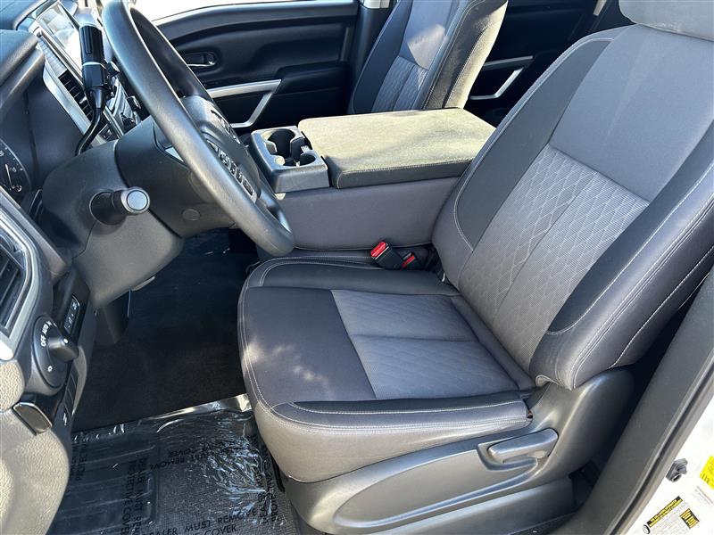 Nissan Titan S Crew Cab 2WD 2021