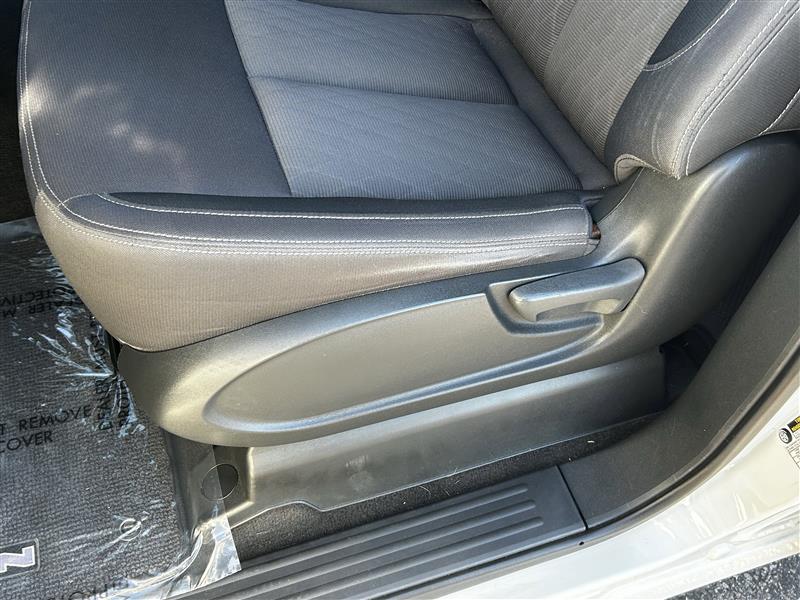 Nissan Titan S Crew Cab 2WD 2021