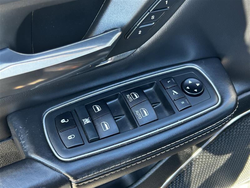 RAM 1500 Limited Crew Cab SWB 4WD 2021