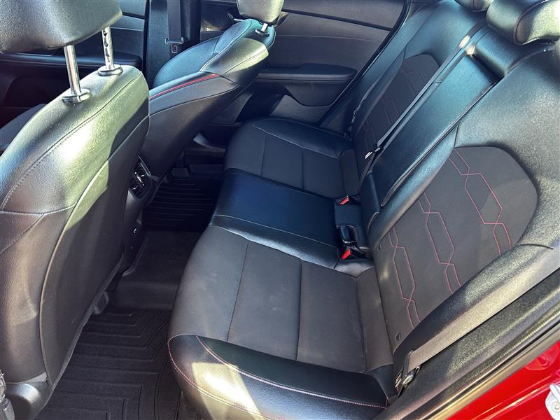 Kia Forte GT 7A 2022