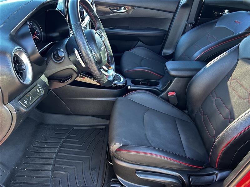 Kia Forte GT 7A 2022