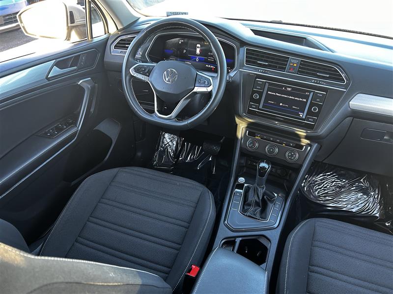 Volkswagen Tiguan S 2024