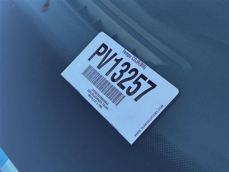 Volkswagen Tiguan S 2024