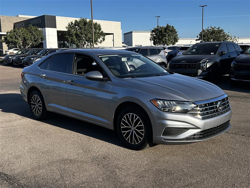 Volkswagen Jetta 1.4T S 8A 2021