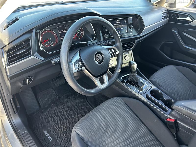 Volkswagen Jetta 1.4T S 8A 2021