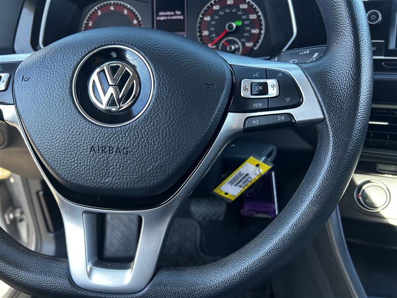 Volkswagen Jetta 1.4T S 8A 2021