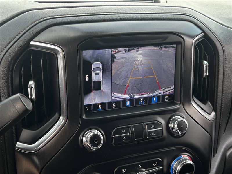 GMC Sierra 1500 AT4 Crew Cab Long Box 4WD 2020