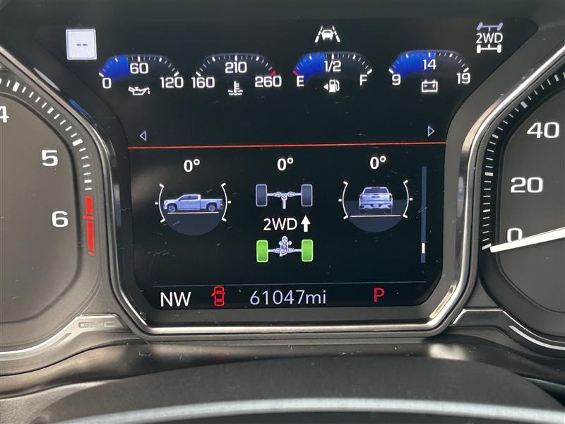 GMC Sierra 1500 AT4 Crew Cab Long Box 4WD 2020