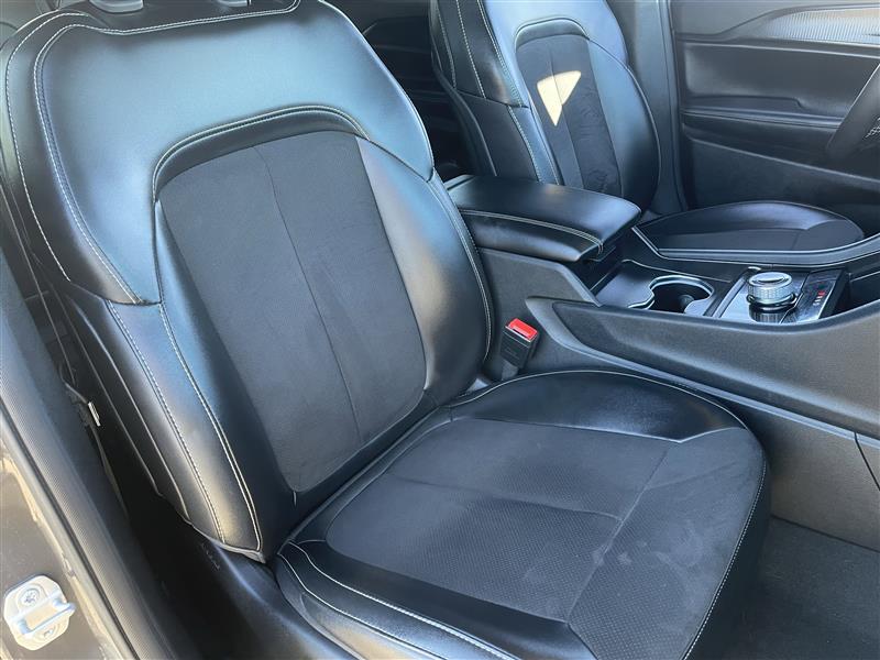 Jeep Grand Cherokee L Laredo 4WD 2024