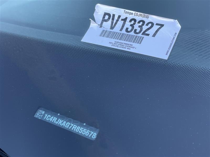 Jeep Grand Cherokee L Laredo 4WD 2024