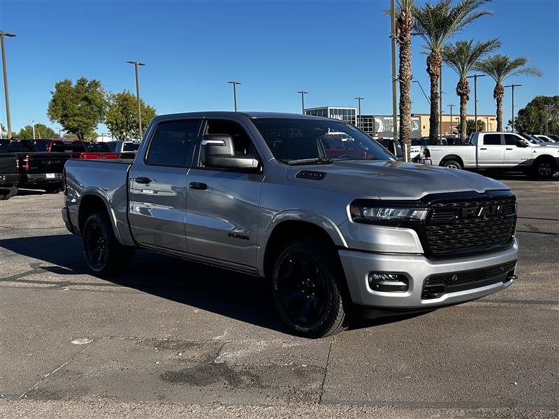 RAM 1500 Big Horn Crew Cab SWB 4WD 2025