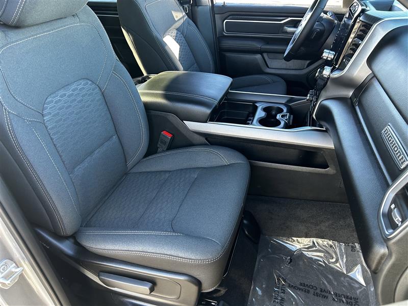 RAM 1500 Big Horn Crew Cab SWB 4WD 2025