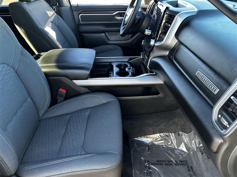 RAM 1500 Big Horn Crew Cab SWB 4WD 2025