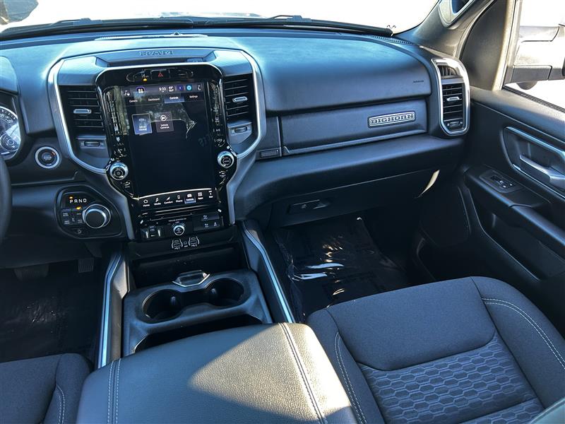 RAM 1500 Big Horn Crew Cab SWB 4WD 2025