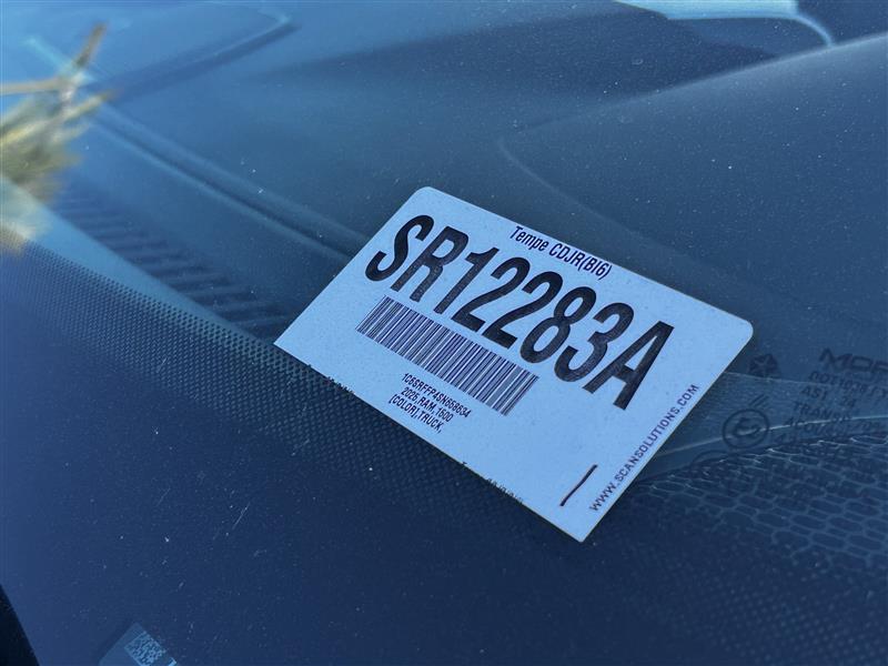 RAM 1500 Big Horn Crew Cab SWB 4WD 2025