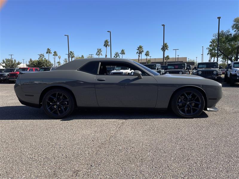 Dodge Challenger GT 2023