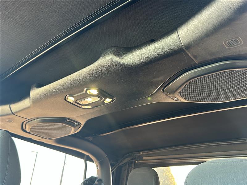 Jeep Wrangler Sport 4WD 2020