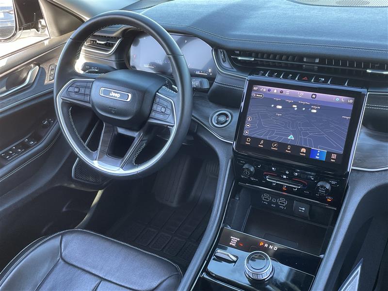 Jeep Grand Cherokee L Limited 4WD 2022