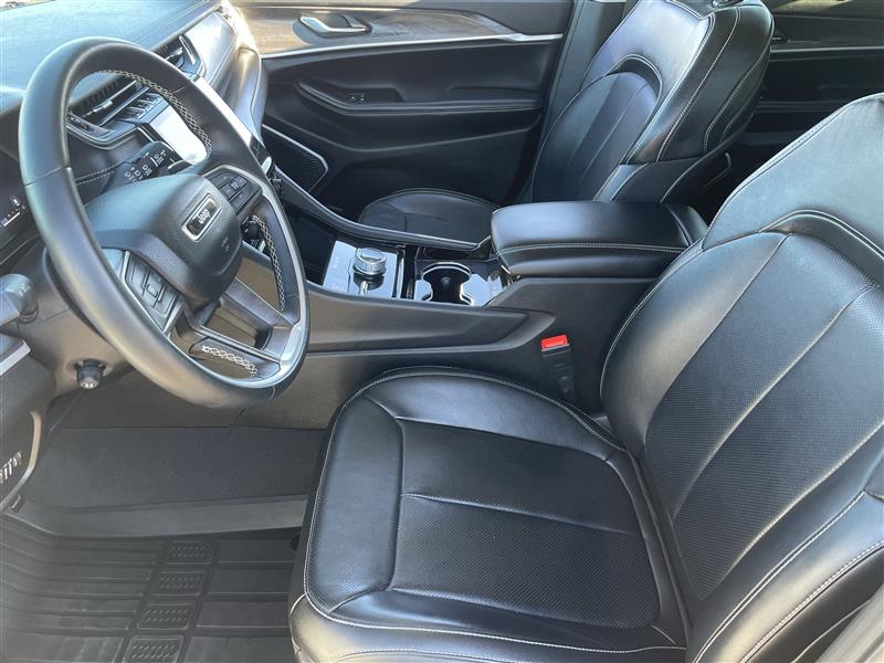 Jeep Grand Cherokee L Limited 4WD 2022