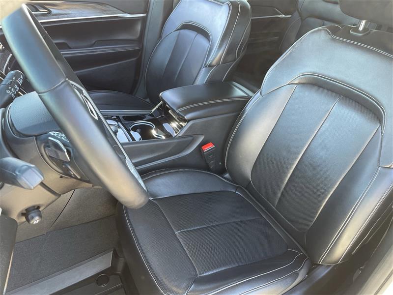 Jeep Grand Cherokee L Limited 4WD 2022