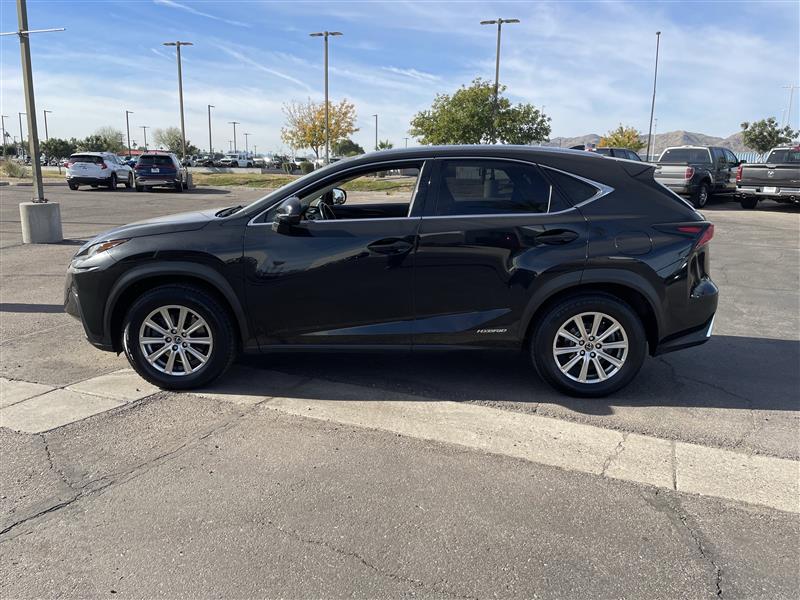 Lexus NX 300h AWD 2019