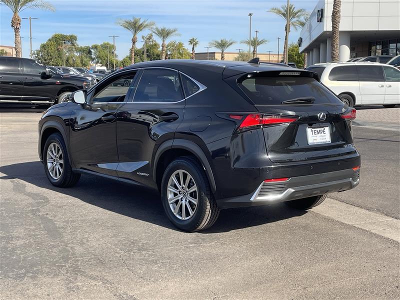 Lexus NX 300h AWD 2019