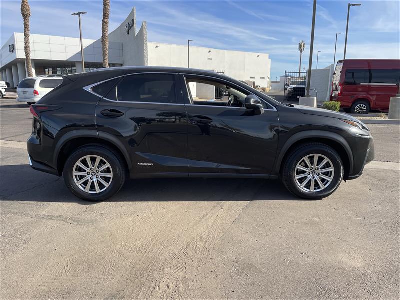 Lexus NX 300h AWD 2019
