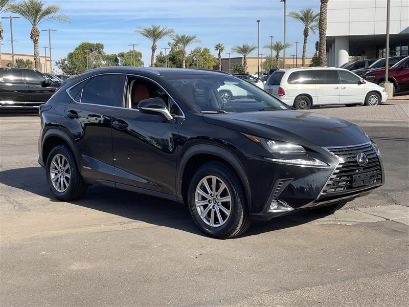 Lexus NX 300h AWD 2019