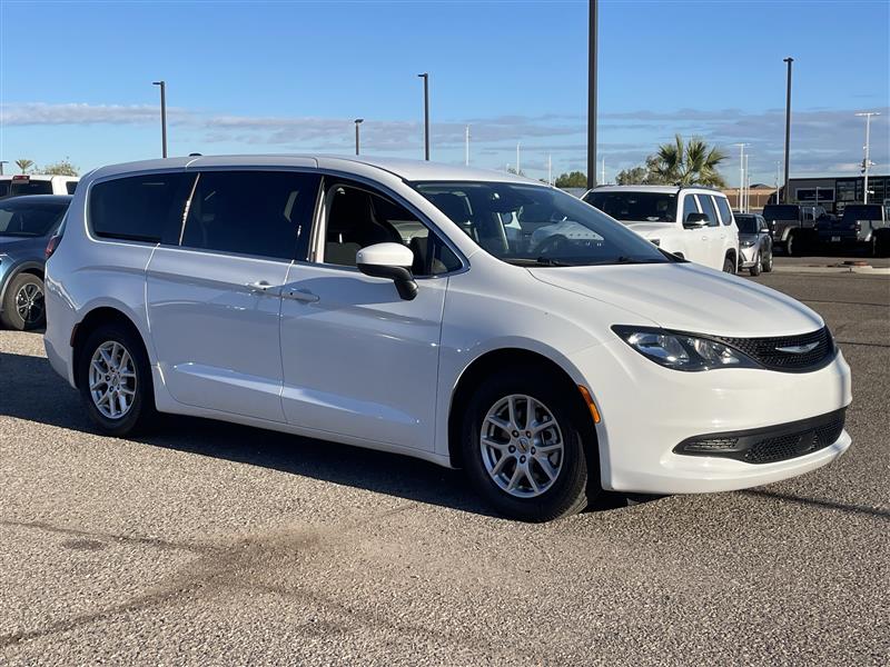 Chrysler Voyager LX 2023