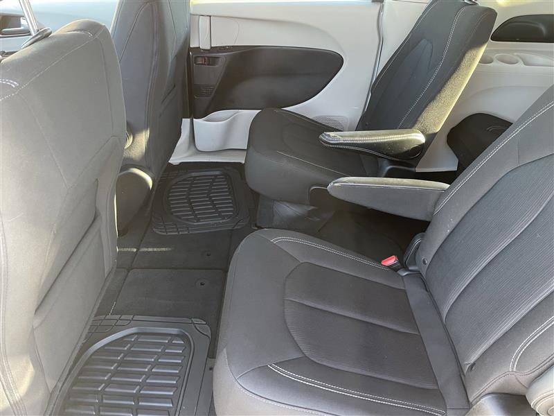 Chrysler Voyager LX 2023