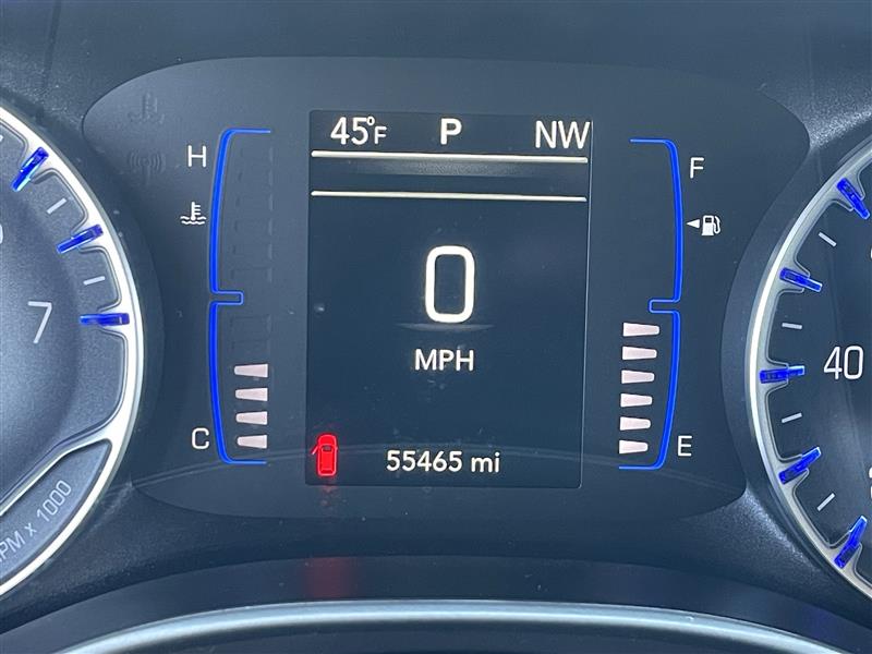 Chrysler Voyager LX 2023