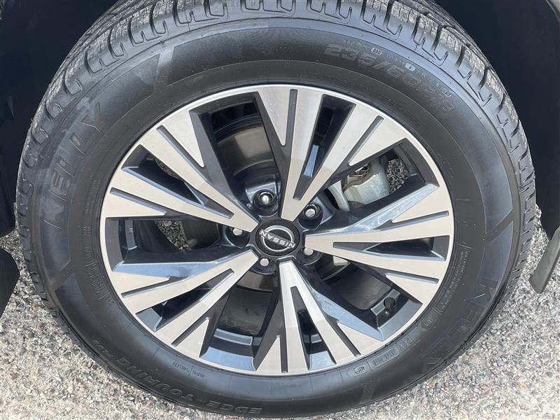 Nissan Rogue SV 2023