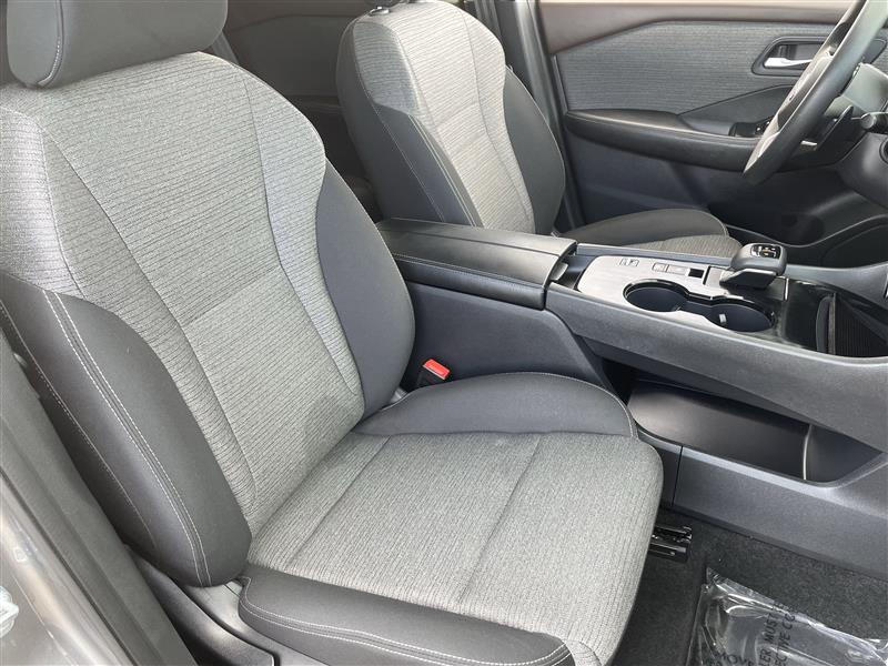 Nissan Rogue SV 2023