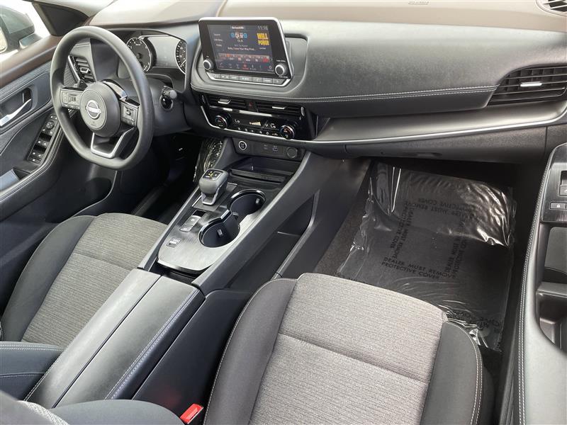 Nissan Rogue SV 2023