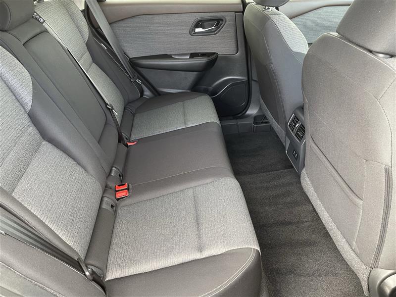 Nissan Rogue SV 2023