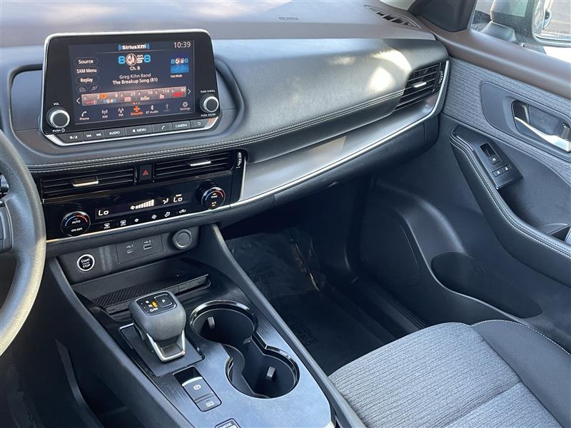 Nissan Rogue SV 2023