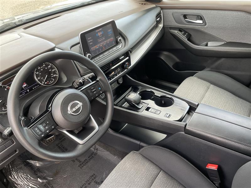 Nissan Rogue SV 2023