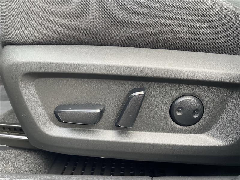 Nissan Rogue SV 2023