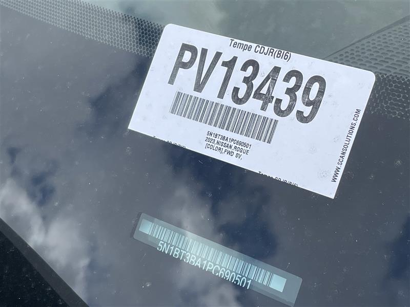 Nissan Rogue SV 2023