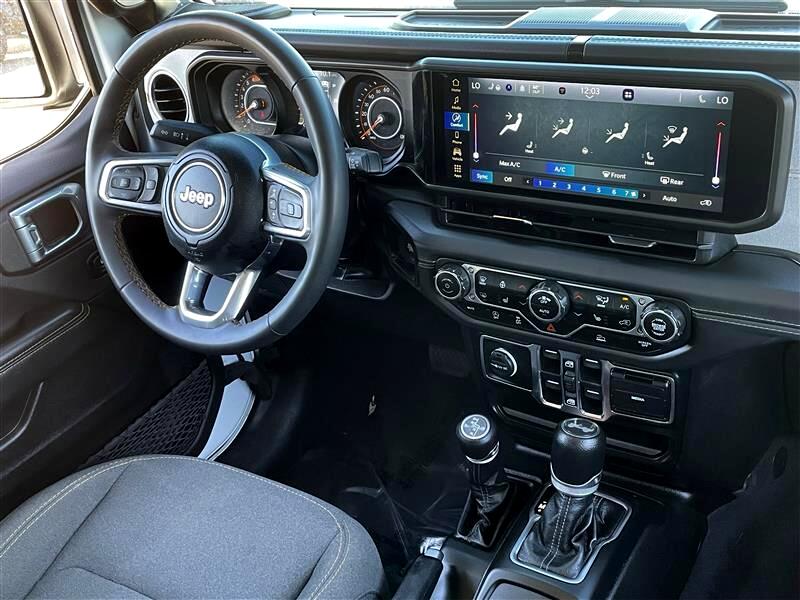 Jeep Wrangler Sahara 2024