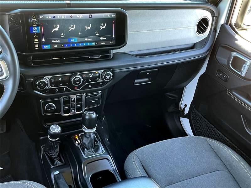 Jeep Wrangler Sahara 2024