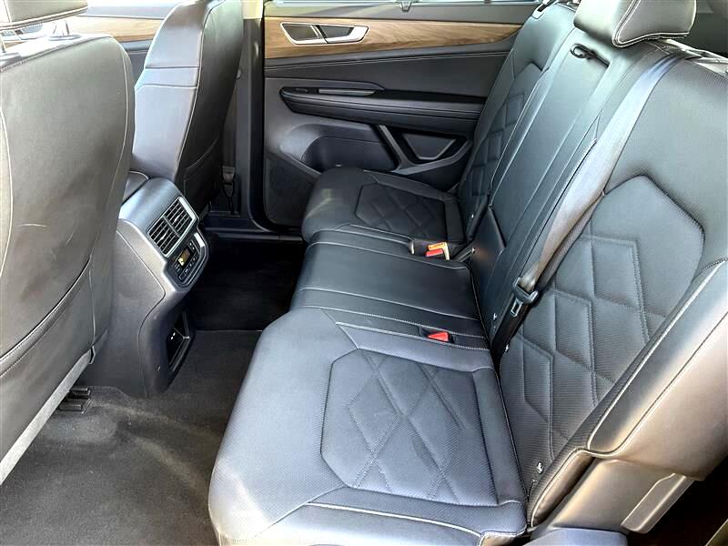 Volkswagen Atlas SE w/Technology 2025