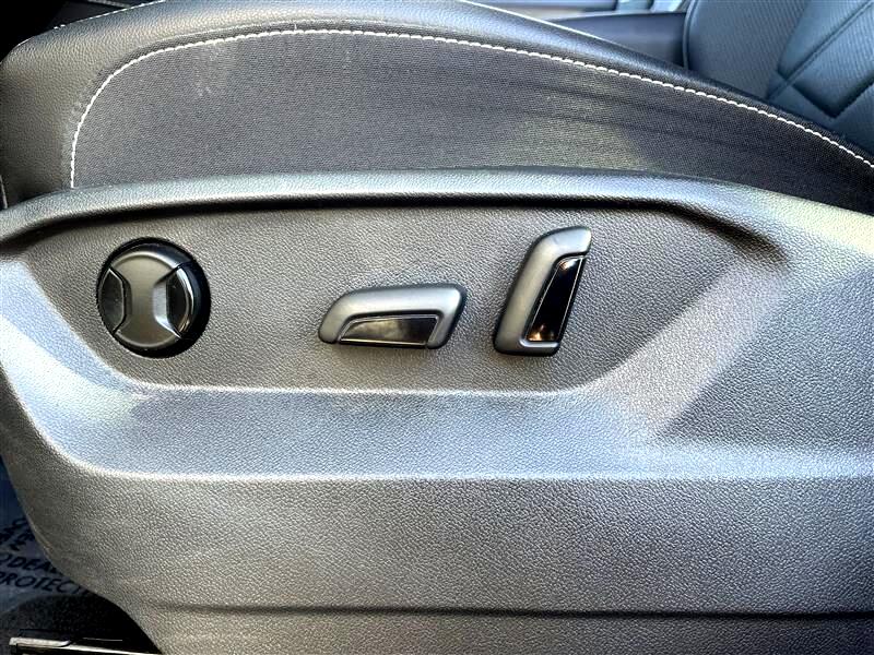 Volkswagen Atlas SE w/Technology 2025