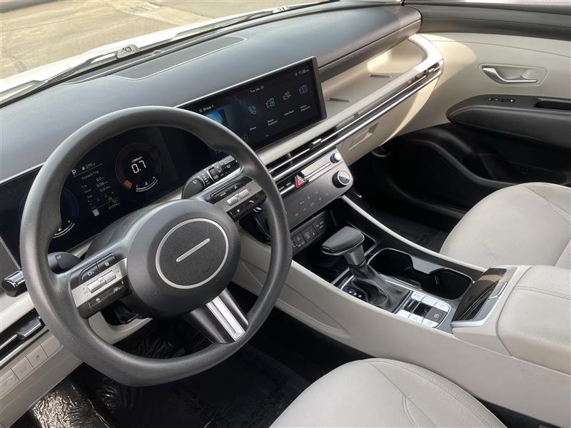 Hyundai Tucson SEL 2025