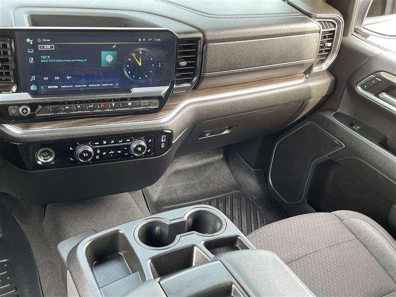 Chevrolet Silverado 1500 RST Crew Cab 2WD 2024