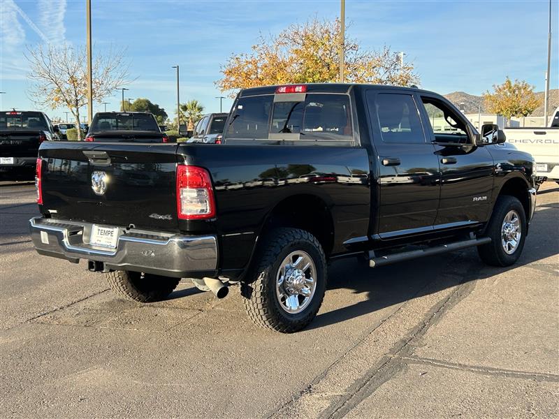 RAM 2500 Tradesman Crew Cab SWB 4WD 2021