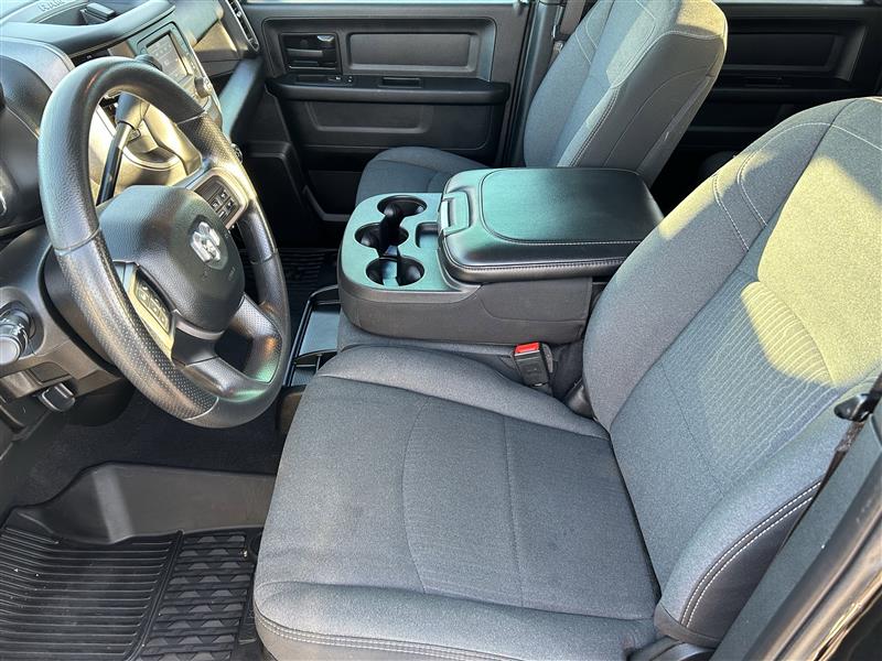 RAM 2500 Tradesman Crew Cab SWB 4WD 2021